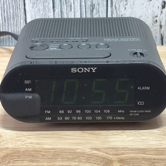 Sony Other - SONY Dream Machine ICF-C218 ⏰ 2006 Digital AM/FM CLOCK RADIO with Alarm & Snooze